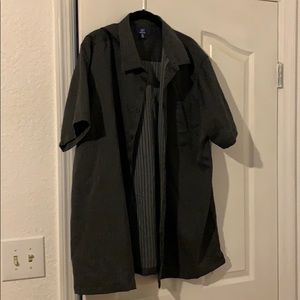 Men’s short sleeve dress shirt